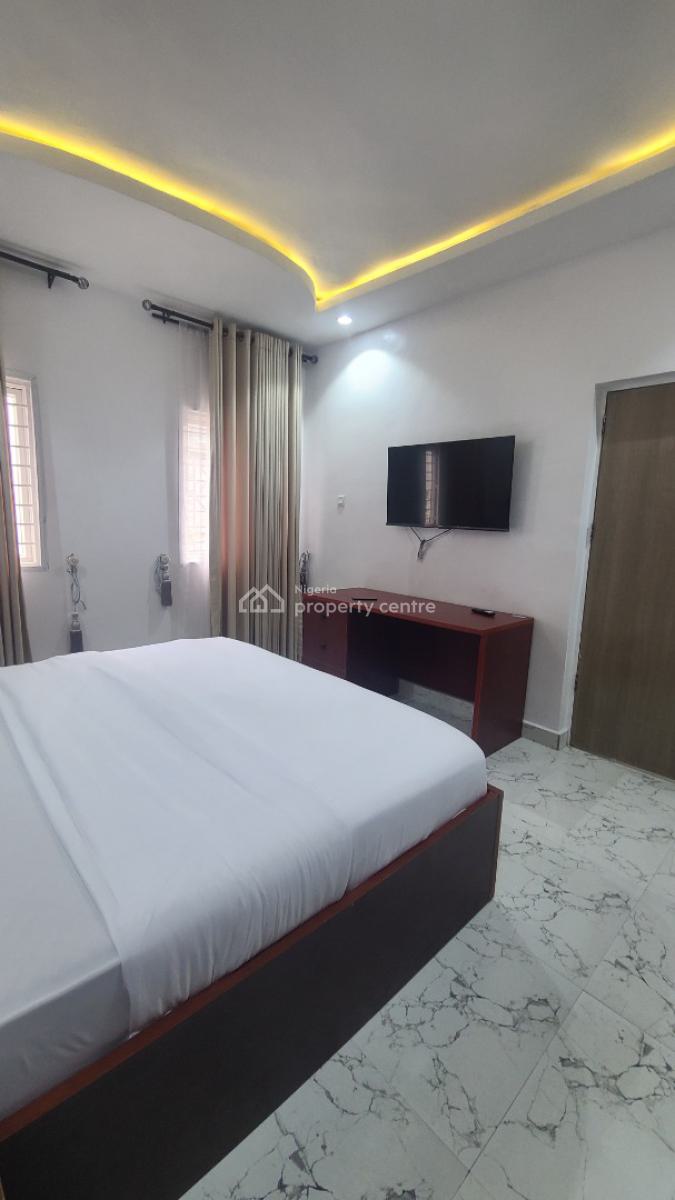 Serviced Miniflat, Off Freedom Way, Lekki Phase 1, Lekki, Lagos, Mini Flat (room and Parlour) for Rent