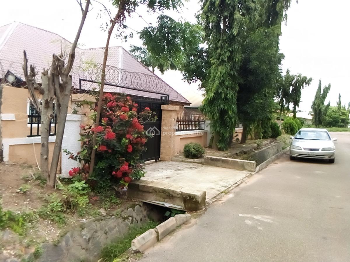 Tolet: a Spacious 3-bedroom Fully Detached Bungalow, City View Estate, Dakwo, Abuja, Detached Bungalow for Rent