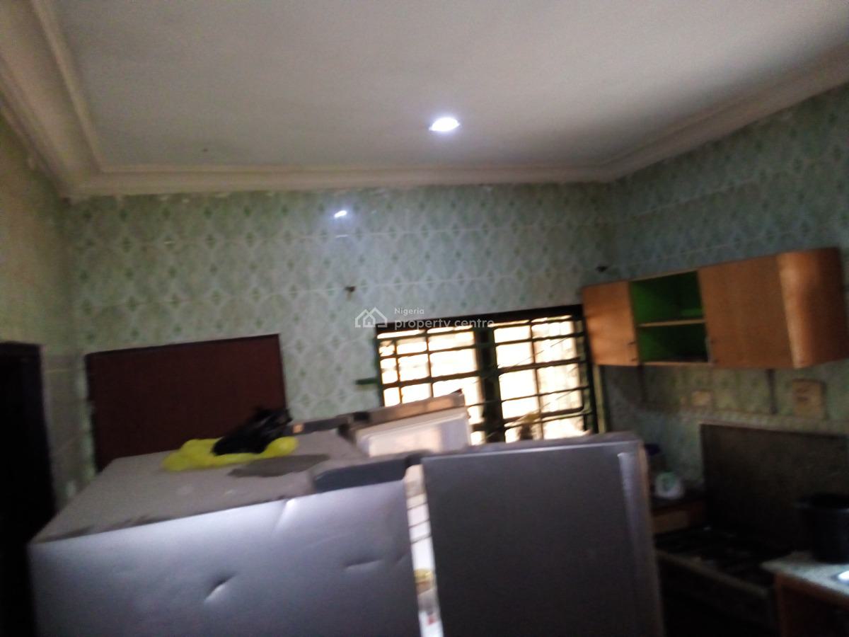 Tolet: a Spacious 3-bedroom Fully Detached Bungalow, City View Estate, Dakwo, Abuja, Detached Bungalow for Rent