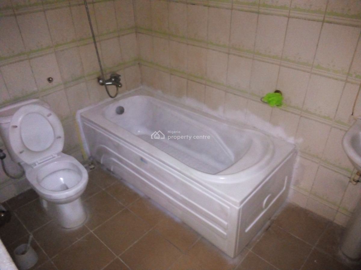 Tolet: a Spacious 3-bedroom Fully Detached Bungalow, City View Estate, Dakwo, Abuja, Detached Bungalow for Rent