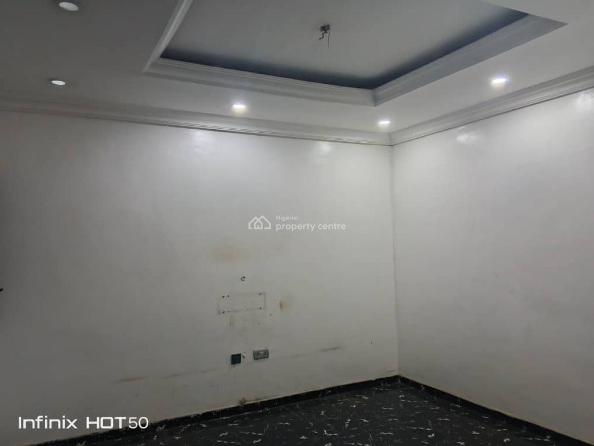 2 Bedroom Apartment, Gra Phase 1, Magodo, Lagos, Flat / Apartment for Rent