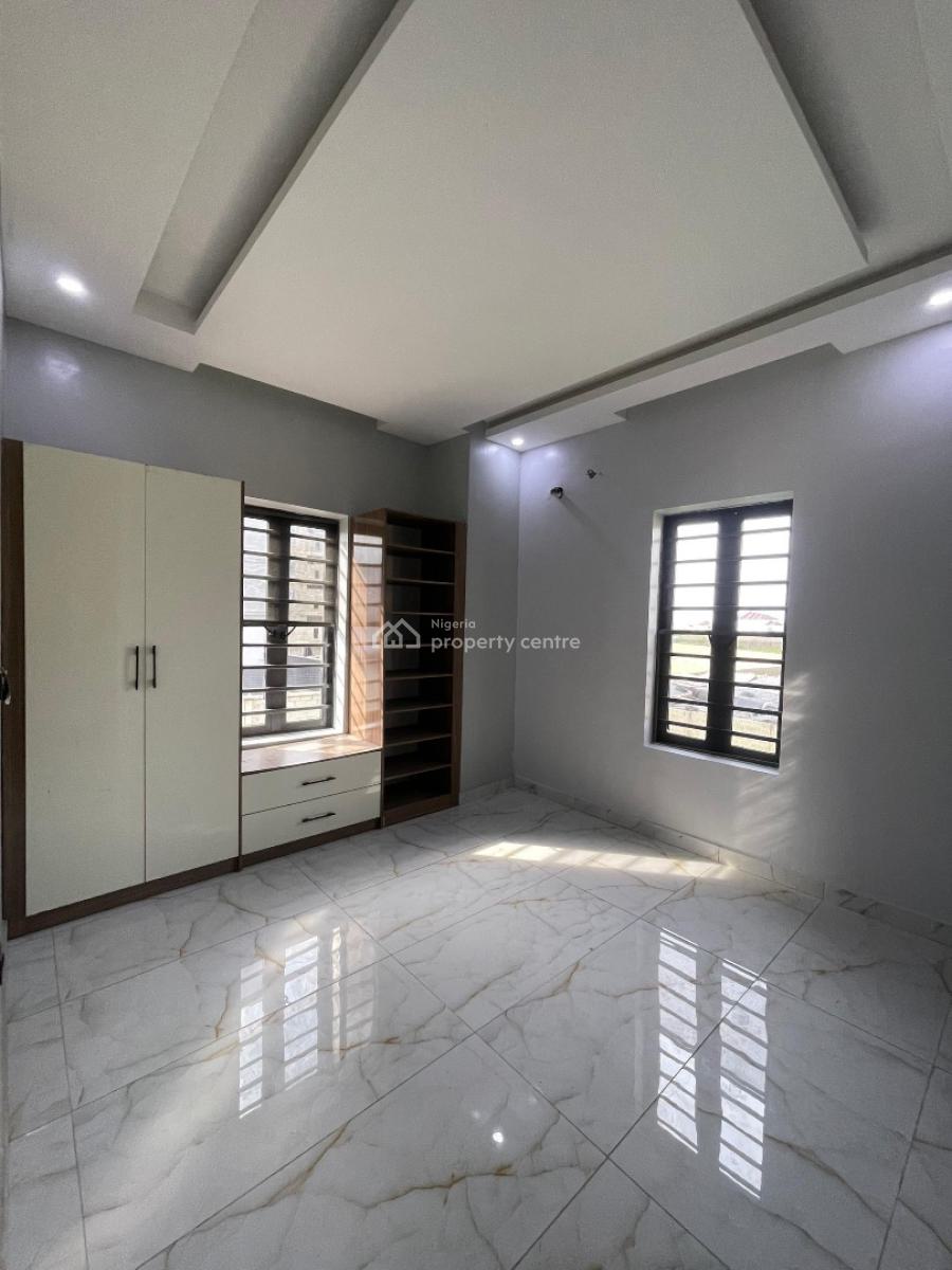 Neatly Finished 4 Bedroom Terrace Duplex, Lekki Phase 1, Lekki, Lagos, Terraced Duplex for Sale
