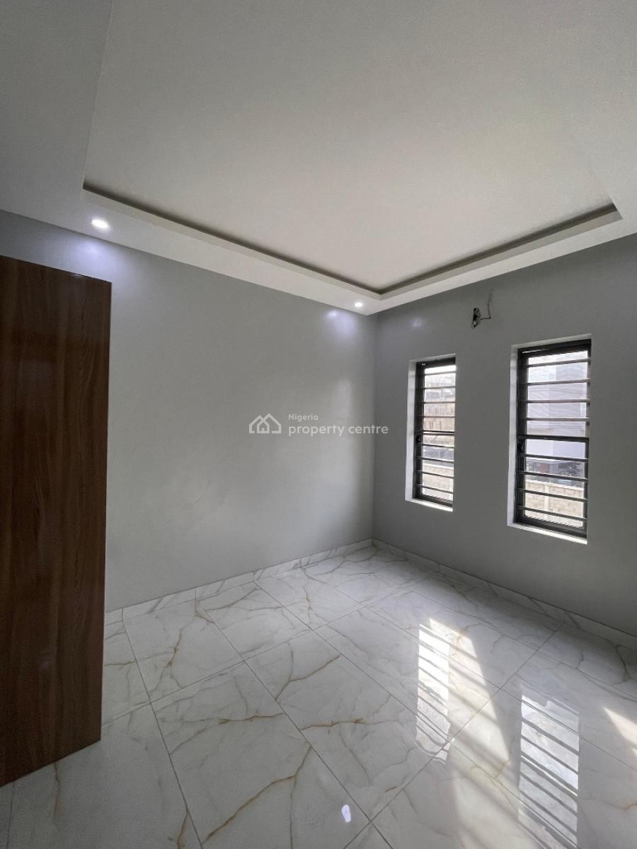 Neatly Finished 4 Bedroom Terrace Duplex, Lekki Phase 1, Lekki, Lagos, Terraced Duplex for Sale