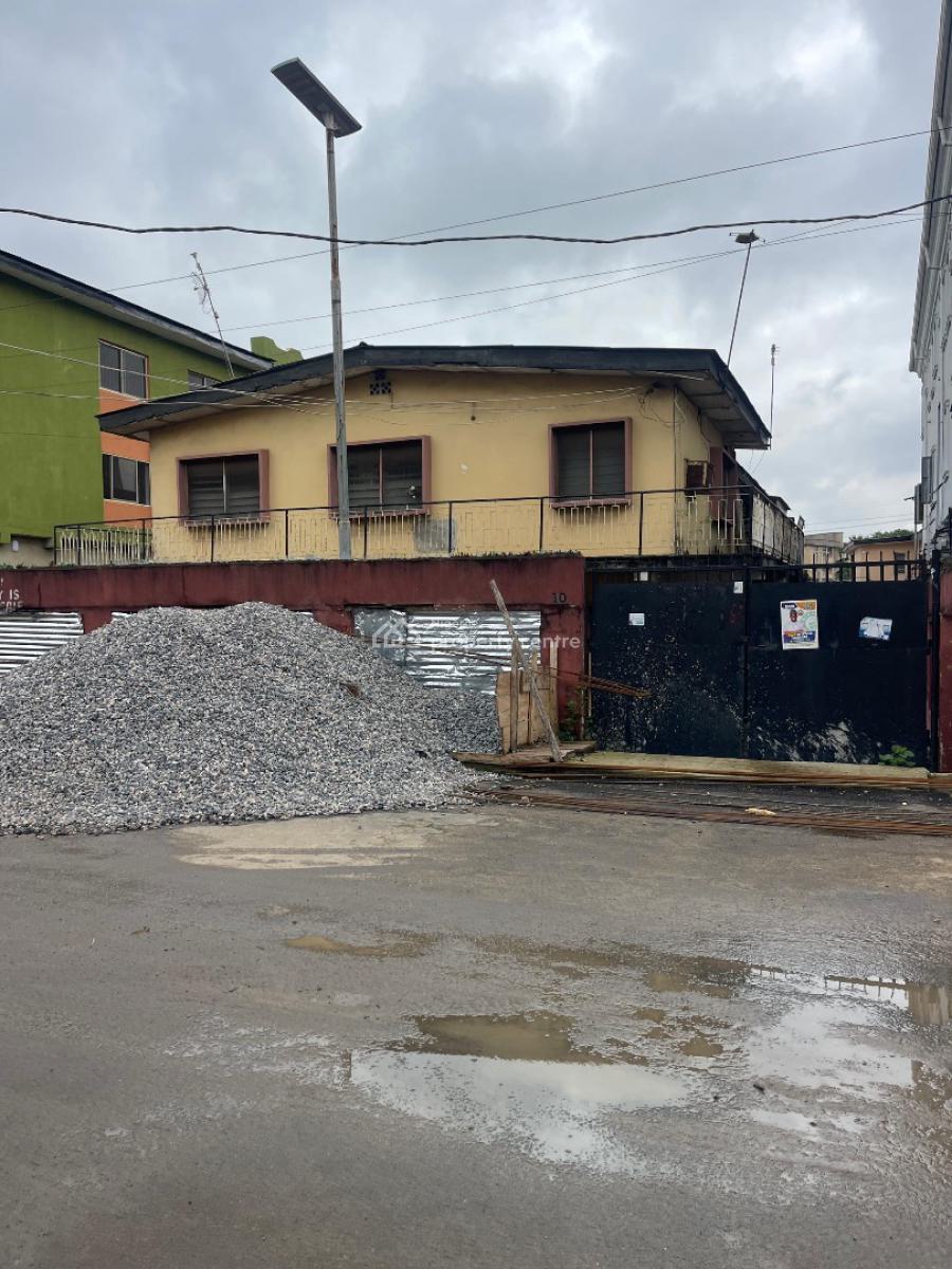 Buy and Renovate 4 Units of 3 Bedroom Block of Flat, Buy and Renovate 4 Units of 3 Bedroom Block of Flat in Ikate Surulere, Surulere, Lagos, Land for Sale