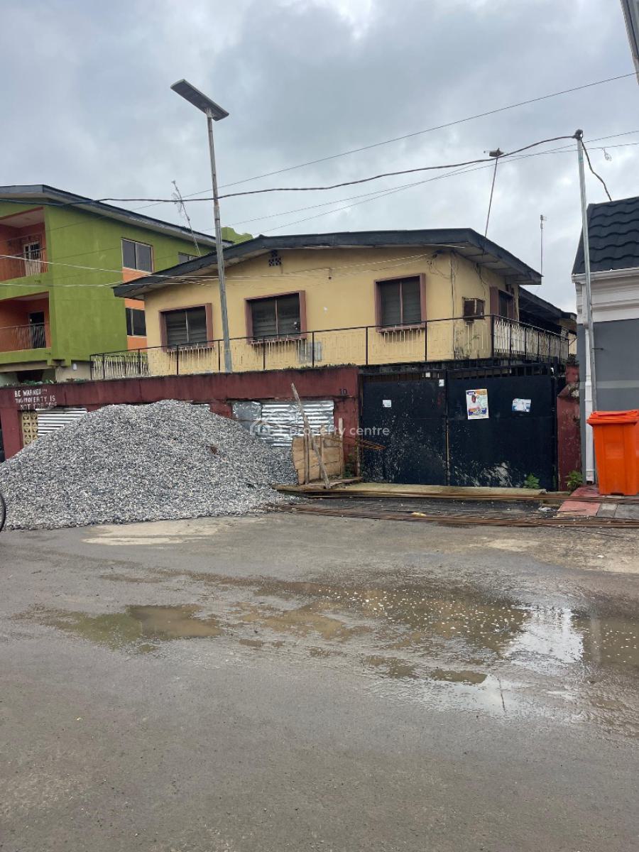 Buy and Renovate 4 Units of 3 Bedroom Block of Flat, Buy and Renovate 4 Units of 3 Bedroom Block of Flat in Ikate Surulere, Surulere, Lagos, Land for Sale