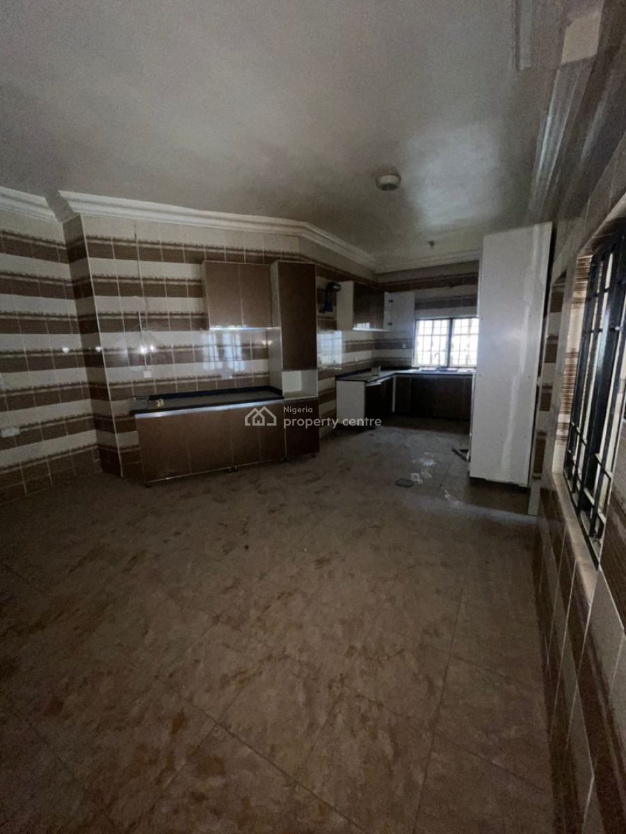 Neatly Used 7 Bedroom Fully Detached Duplex,2 Rooms Bq,pool, Cofo, Serene Neighborhood, Maitama District, Abuja, Detached Duplex for Sale