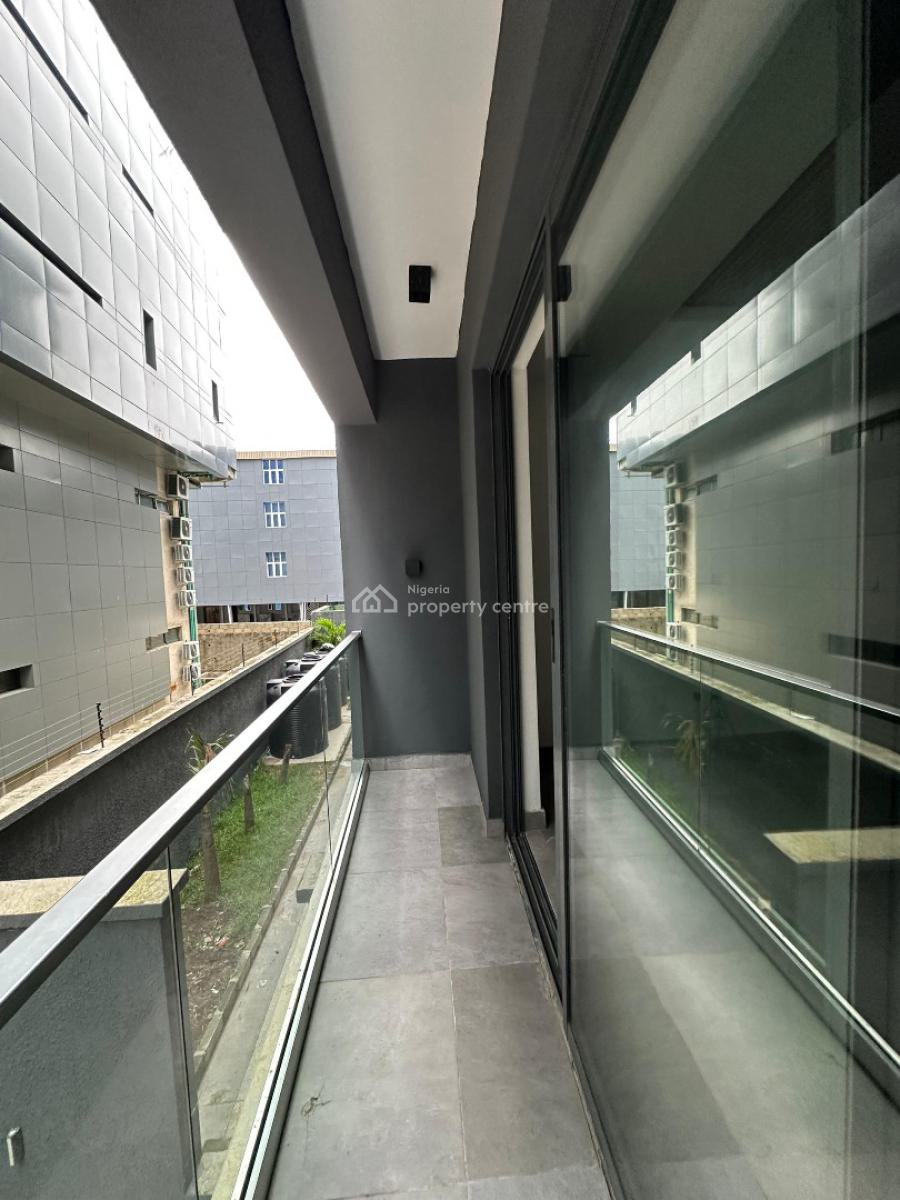 Beautifully Built 1bed Apartment with Pool &gym in Lekki Phase 1, Lekki Phase 1,lekki Lagos ,nigeria, Lekki Phase 1, Lekki, Lagos, Mini Flat (room and Parlour) for Rent