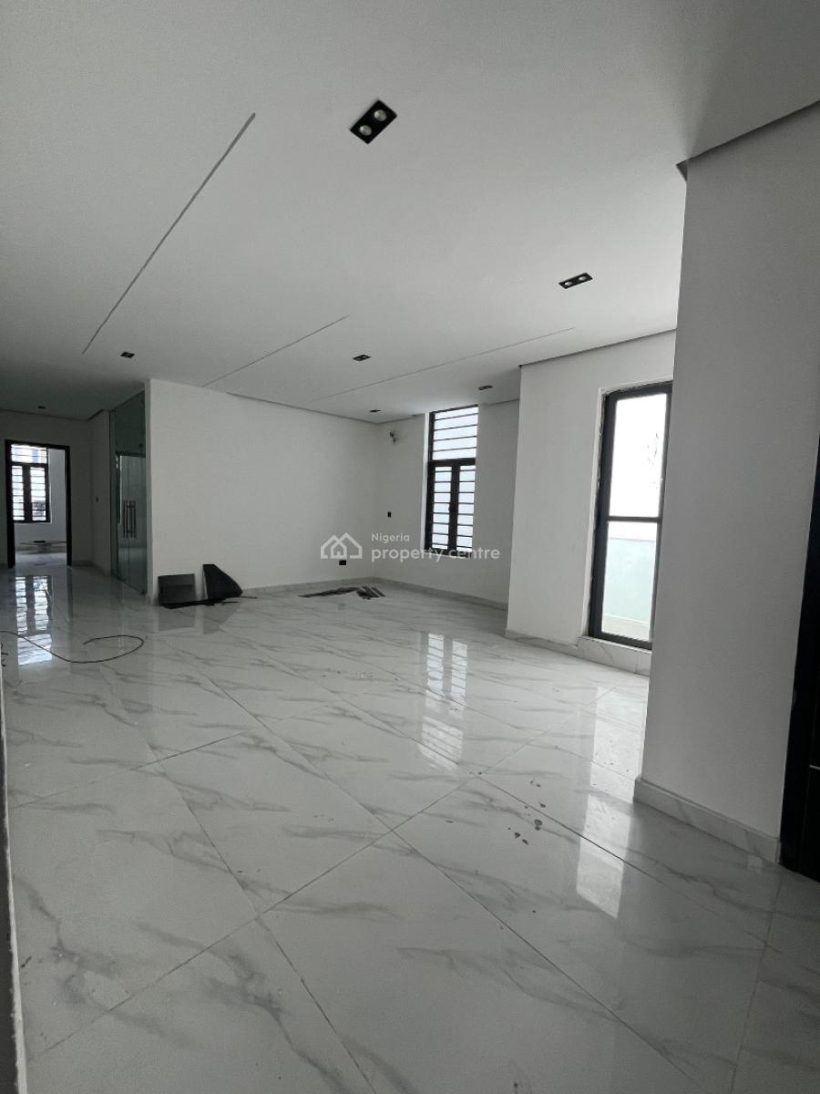 Classic 1 Bedroom Apartment, Elegant Classic 1 Bedroom Apartment in a Secured Estate, Ologolo, Lekki, Lagos, Block of Flats for Sale