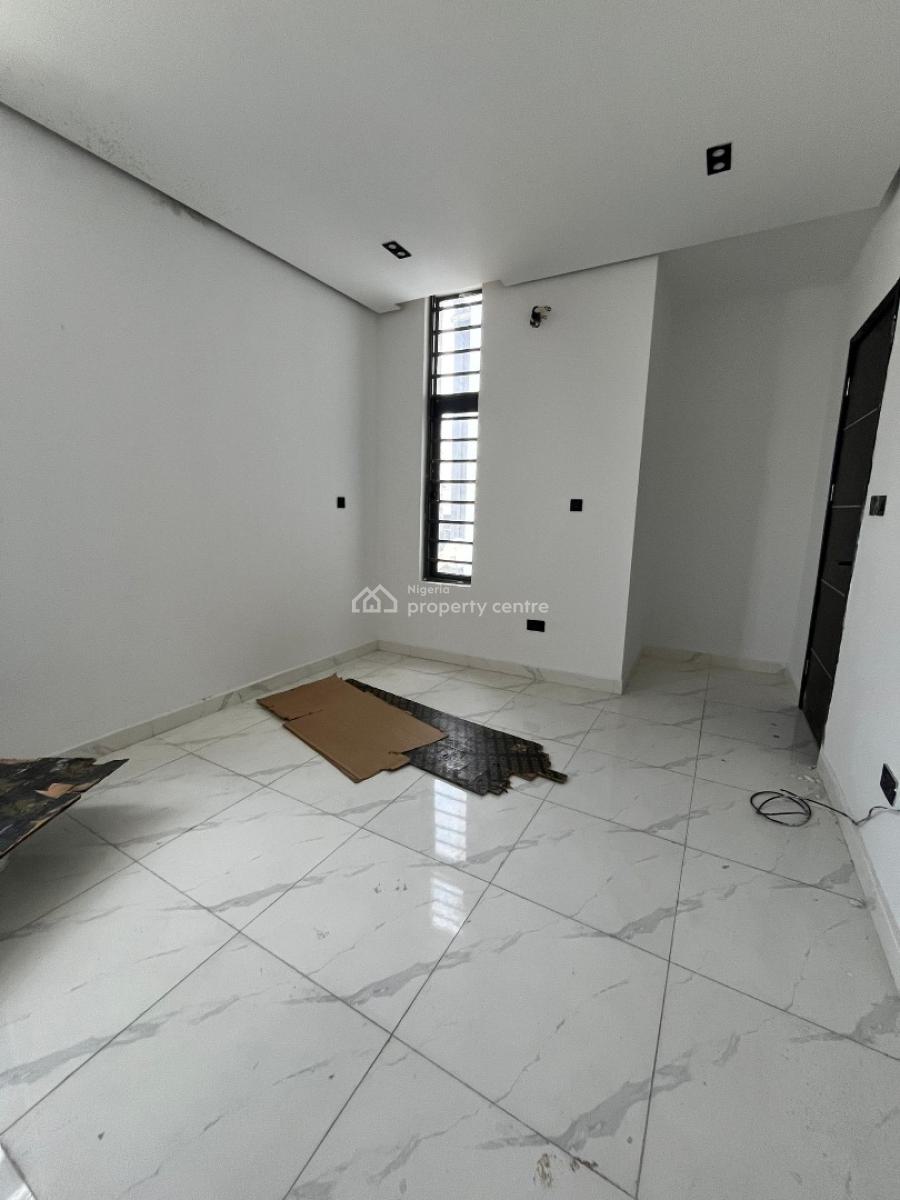 Classic 1 Bedroom Apartment, Elegant Classic 1 Bedroom Apartment in a Secured Estate, Ologolo, Lekki, Lagos, Block of Flats for Sale