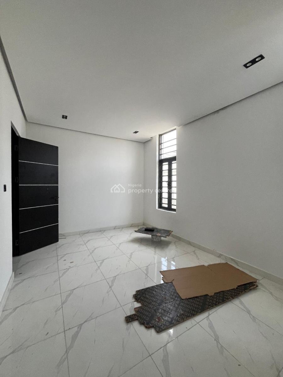 Classic 1 Bedroom Apartment, Elegant Classic 1 Bedroom Apartment in a Secured Estate, Ologolo, Lekki, Lagos, Block of Flats for Sale