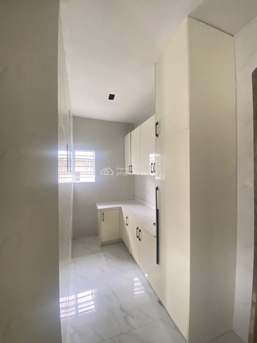 Lovely 5 Bed Duplex in a Gated Estate, Royal Garden, Ajah, Lagos, Detached Duplex for Sale