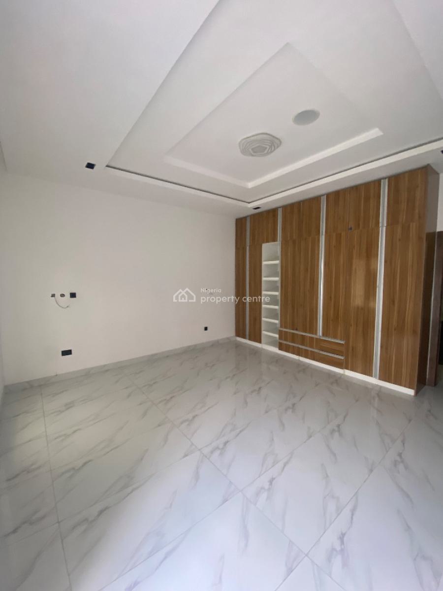 Lovely 5 Bed Duplex in a Gated Estate, Royal Garden, Ajah, Lagos, Detached Duplex for Sale