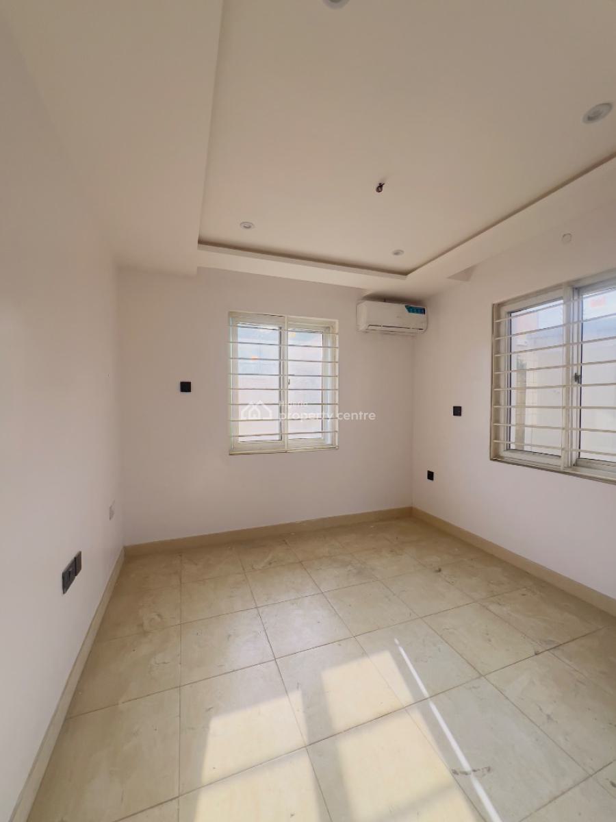 Sleek 3bedroom Apartment, Lekki Phase 1, Lekki, Lagos, Flat / Apartment for Rent