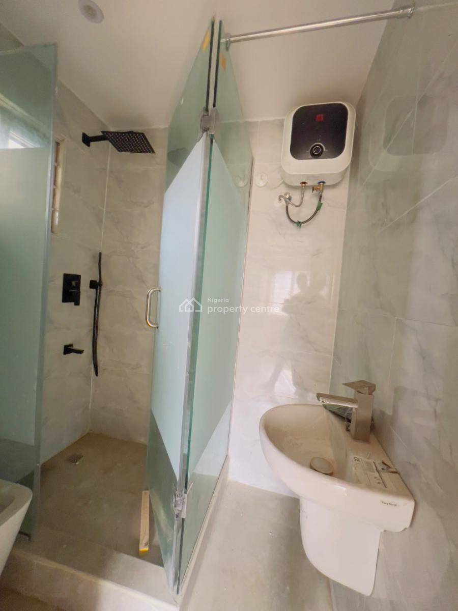 Sleek 3bedroom Apartment, Lekki Phase 1, Lekki, Lagos, Flat / Apartment for Rent
