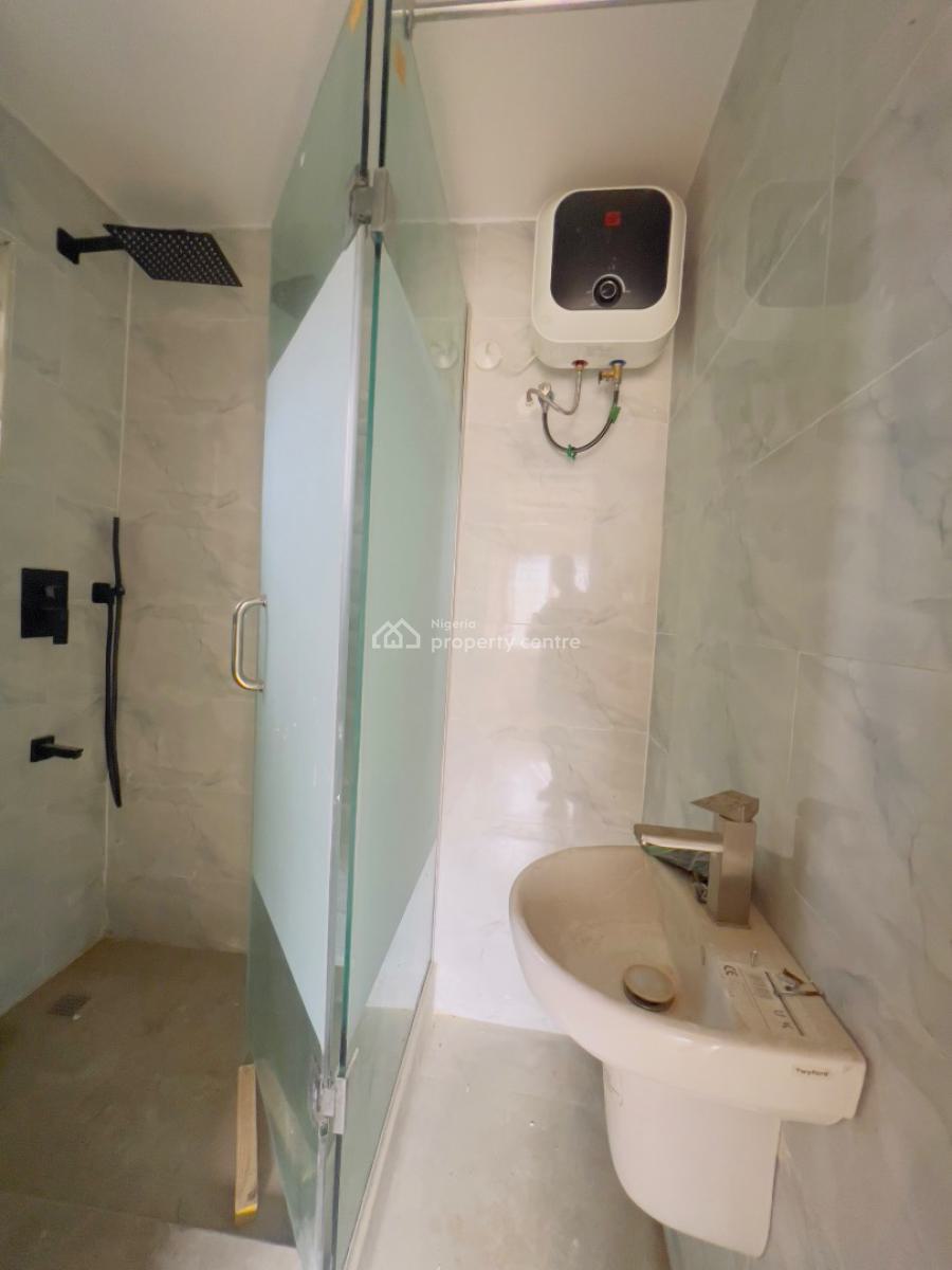 Sleek 3bedroom Apartment, Lekki Phase 1, Lekki, Lagos, Flat / Apartment for Rent