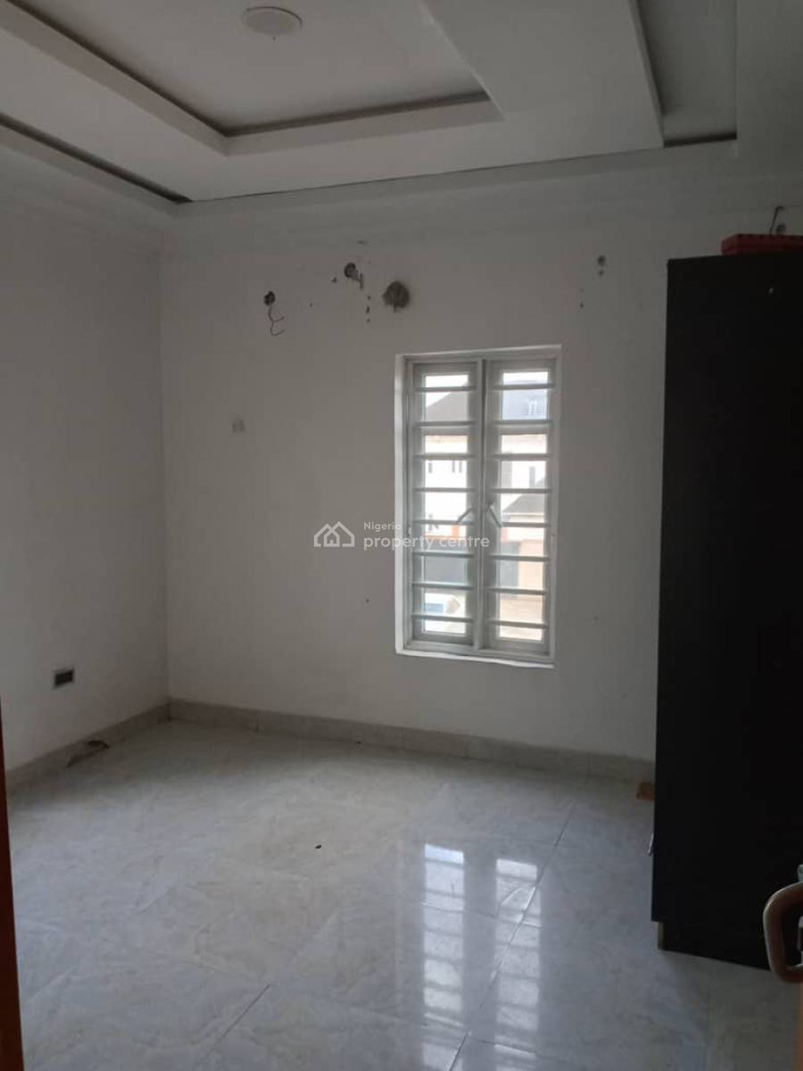 Modern 2 Bedrooms Flat, Value County Estate  Ogidan, Sangotedo, Ajah, Lagos, Flat / Apartment for Rent