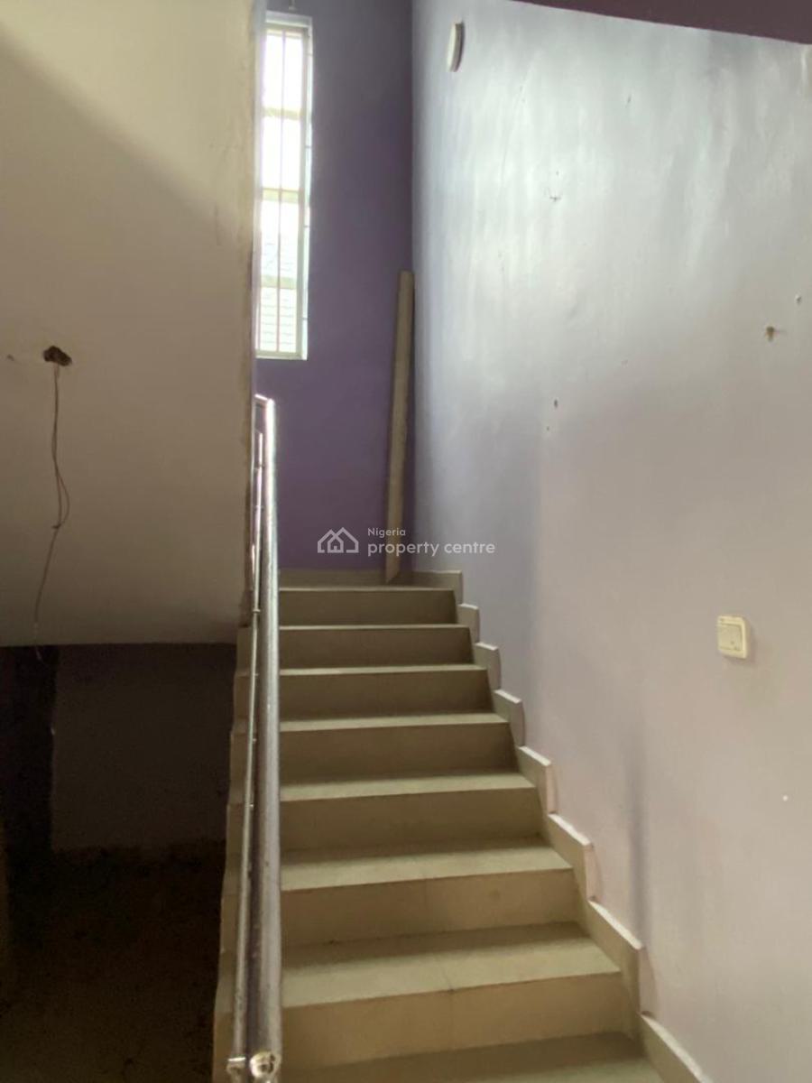 3-bedroom Detached Penthouse with Boys Quarters Bq, Lugbe District, Abuja, House for Sale