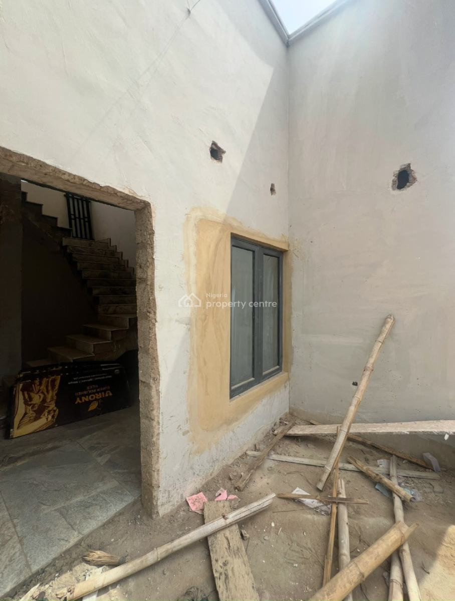4 Bed Townhouse, Zone 6, Wuse, Abuja, Terraced Duplex for Sale