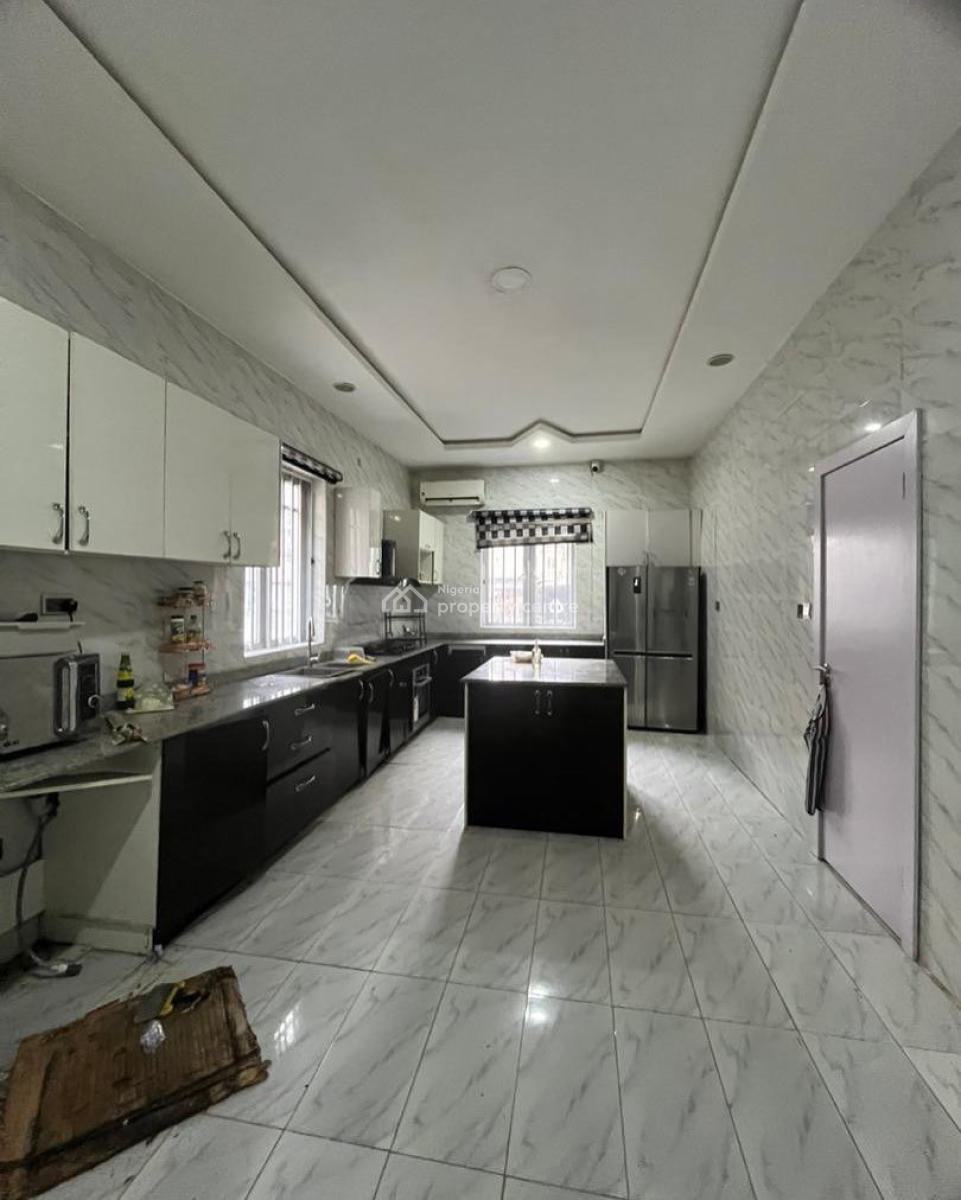 Lovely 5 Bedroom Detached Duplex with Bq, Chevron, Lekki, Lagos, Detached Duplex for Sale