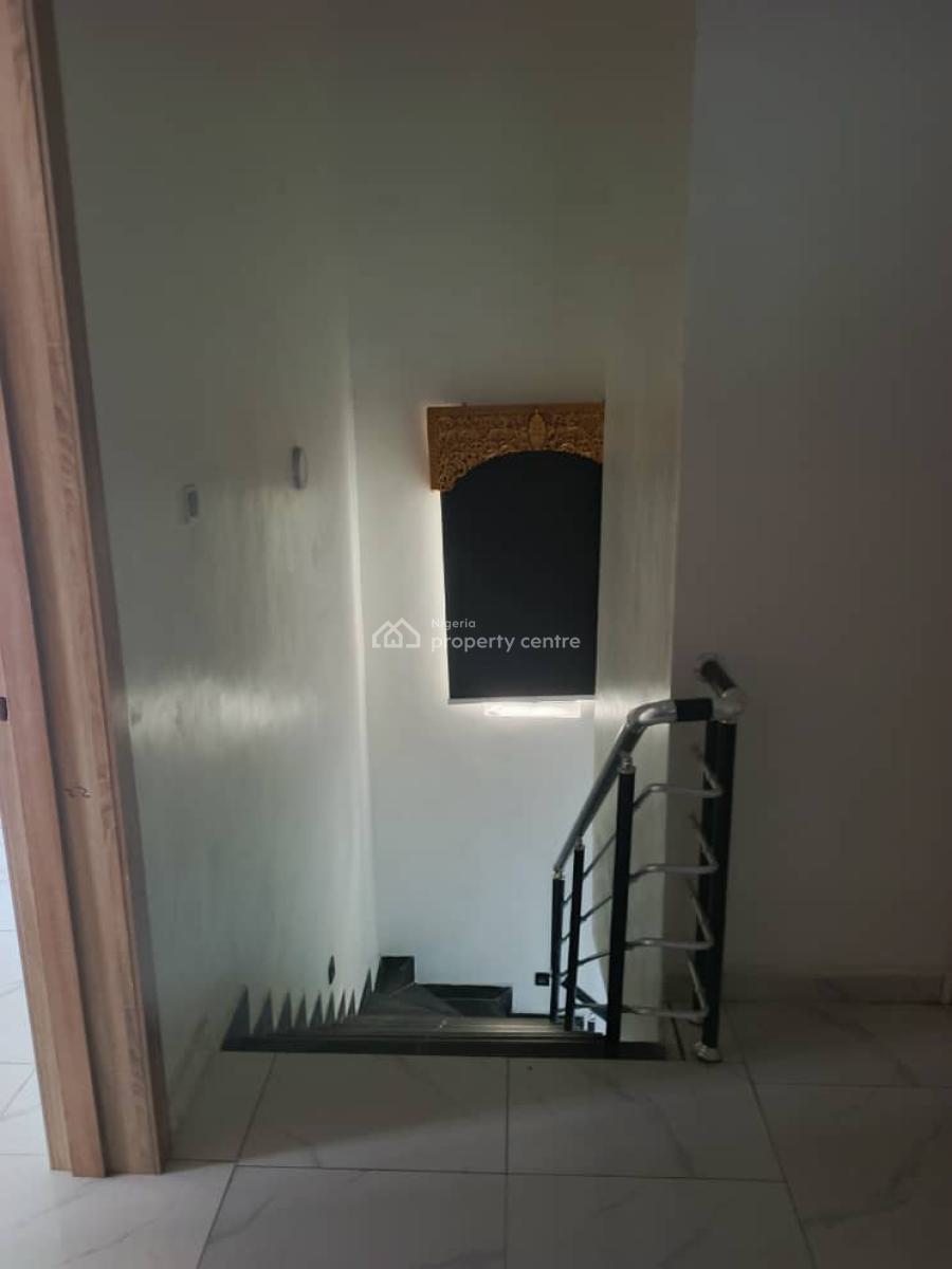 Newly Renovated 4-bedroom Fully Detached House with Bq, Gate House, Lbs, Alasia, Ajah, Lagos, Detached Duplex for Sale