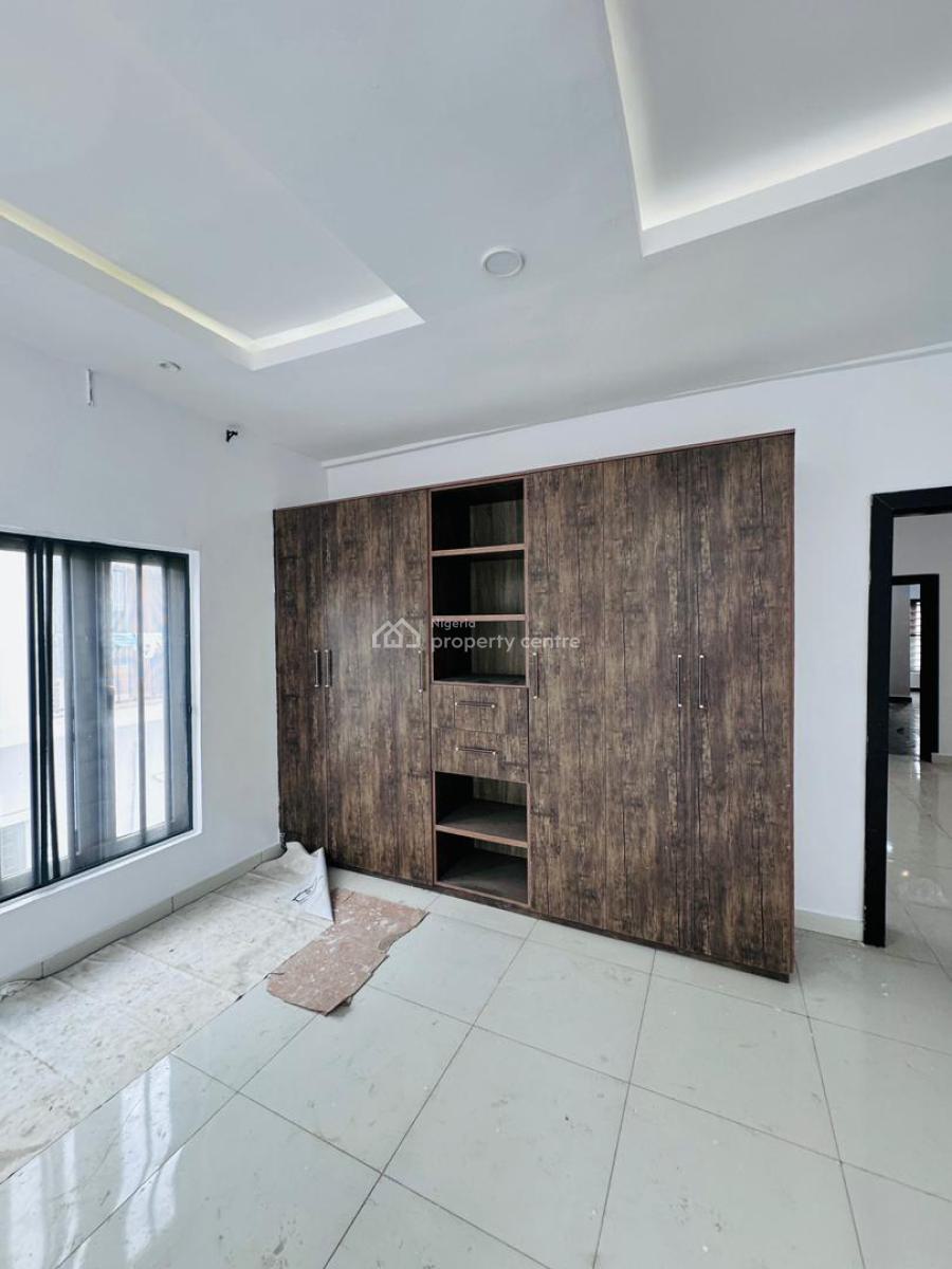 4 Bedroom Semi Detached Duplex, Carlton Gate Estate Next to Kolapo Ishola Gra, Akobo, Ibadan, Oyo, Semi-detached Duplex for Sale