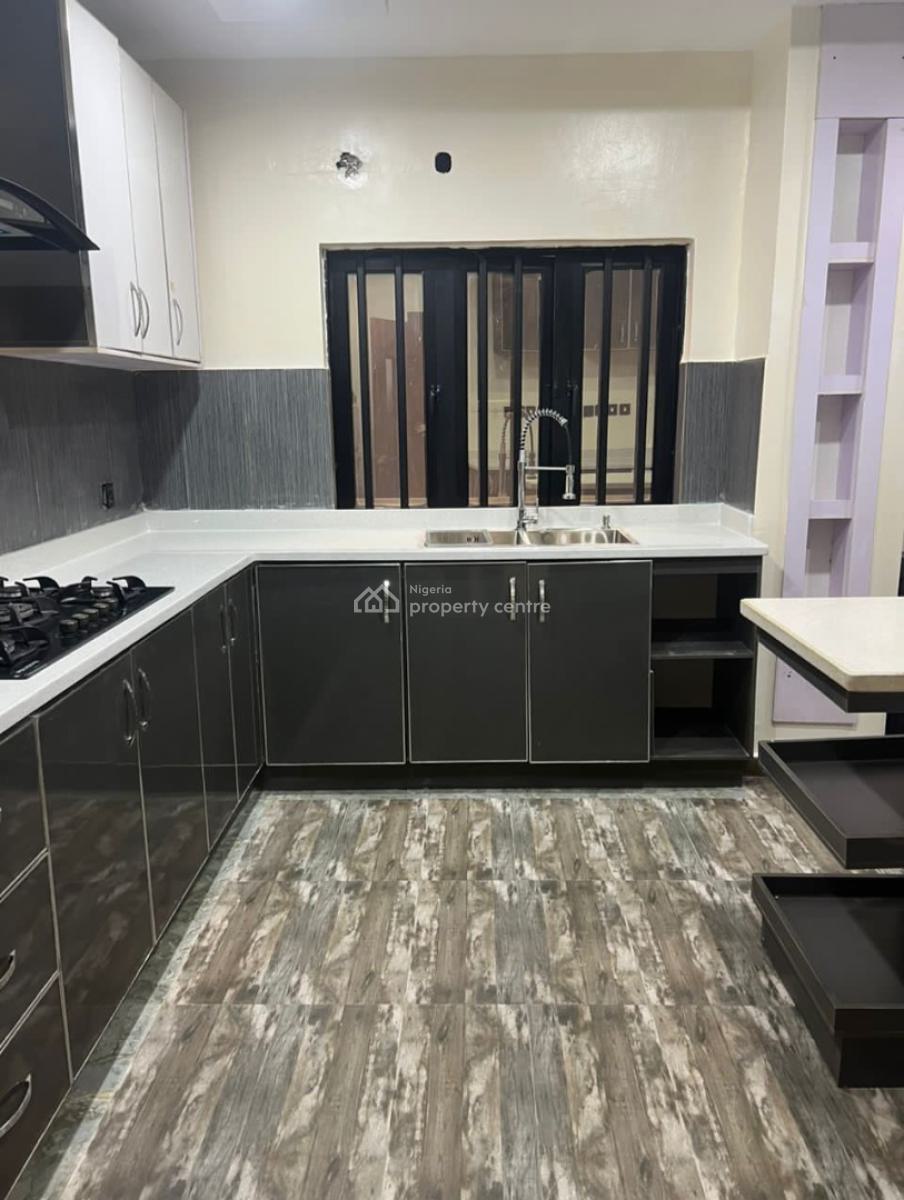 Luxury 3-bedroom Flat By Isaac John, Ikeja Gra, Isaac Johns, Ikeja Gra, Ikeja, Lagos, Flat / Apartment for Sale