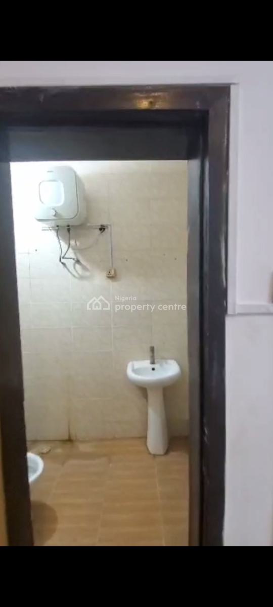 Spacious Mini Flat Room and Parlour Ground Floor, Oniru Estate, Oniru, Victoria Island (vi), Lagos, Mini Flat (room and Parlour) for Rent