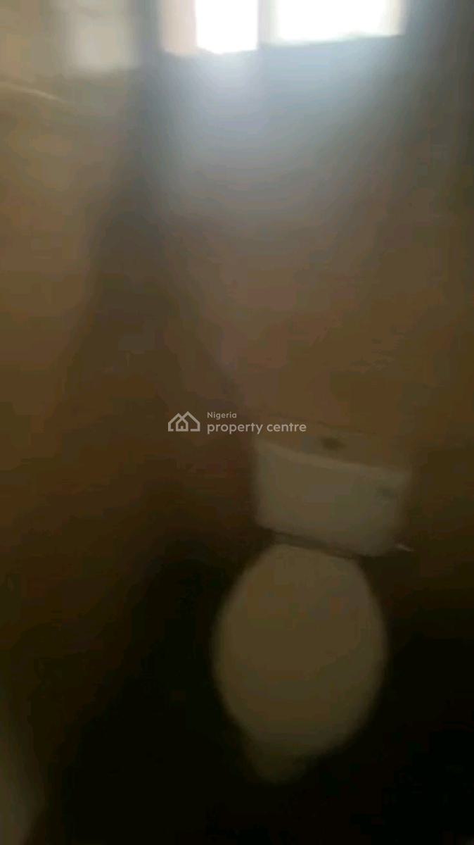 Relatively New Standard 2 Bedroom Flat, Upstairs All Rooms Ensuite, Off Pedro Road, Palmgrove, Shomolu, Lagos, Flat / Apartment for Rent