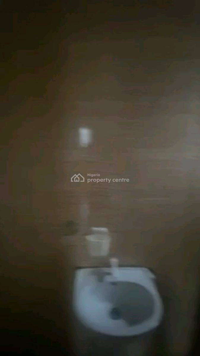 Relatively New Standard 2 Bedroom Flat, Upstairs All Rooms Ensuite, Off Pedro Road, Palmgrove, Shomolu, Lagos, Flat / Apartment for Rent