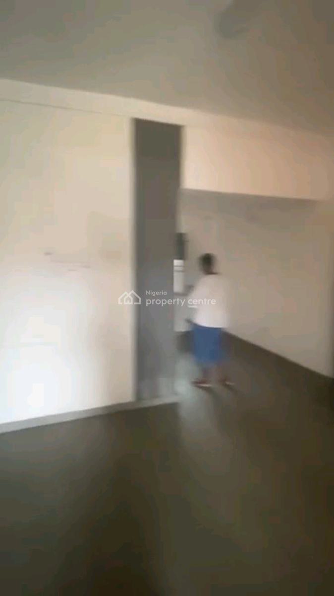 Relatively New Standard 2 Bedroom Flat, Upstairs All Rooms Ensuite, Off Pedro Road, Palmgrove, Shomolu, Lagos, Flat / Apartment for Rent