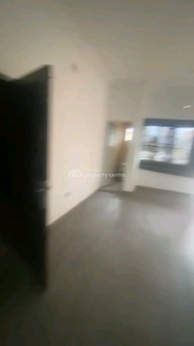 Relatively New Standard 2 Bedroom Flat, Upstairs All Rooms Ensuite, Off Pedro Road, Palmgrove, Shomolu, Lagos, Flat / Apartment for Rent