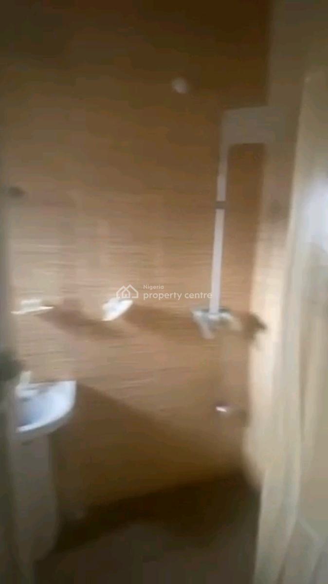 Relatively New Standard 2 Bedroom Flat, Upstairs All Rooms Ensuite, Off Pedro Road, Palmgrove, Shomolu, Lagos, Flat / Apartment for Rent