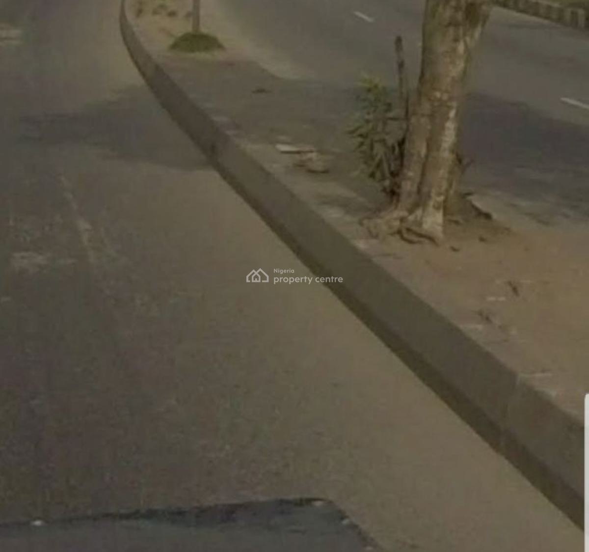 Commercial Property on 4,000sqm Land, Facing Ikorodu Road, Obanikoro, Shomolu, Lagos, Commercial Property for Sale