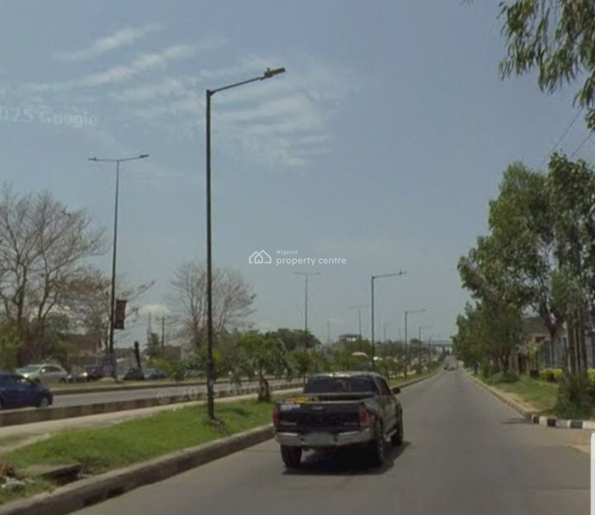 Commercial Property on 4,000sqm Land, Facing Ikorodu Road, Obanikoro, Shomolu, Lagos, Commercial Property for Sale
