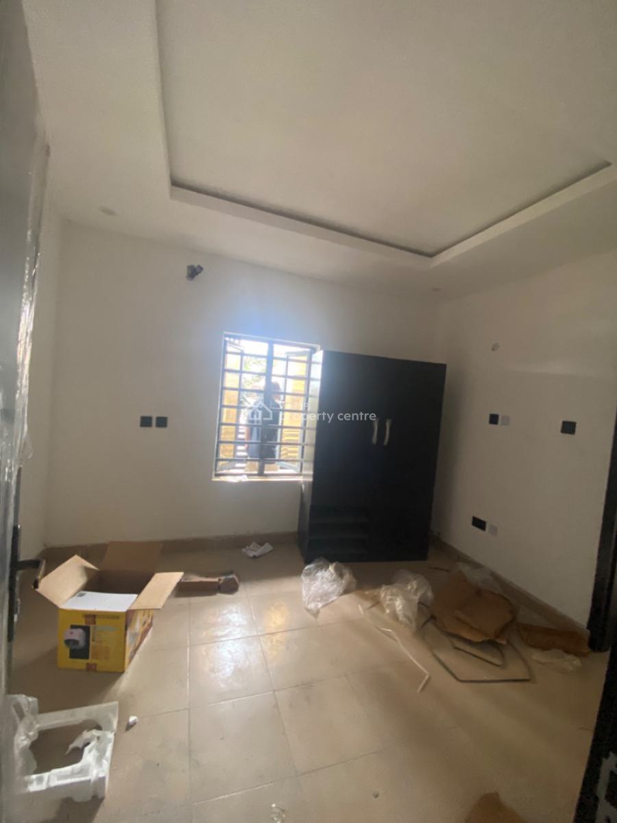Brand New Luxury 1bedroom Flat, Ogbombo, in an Estate, Ajah, Lagos, Flat / Apartment for Rent