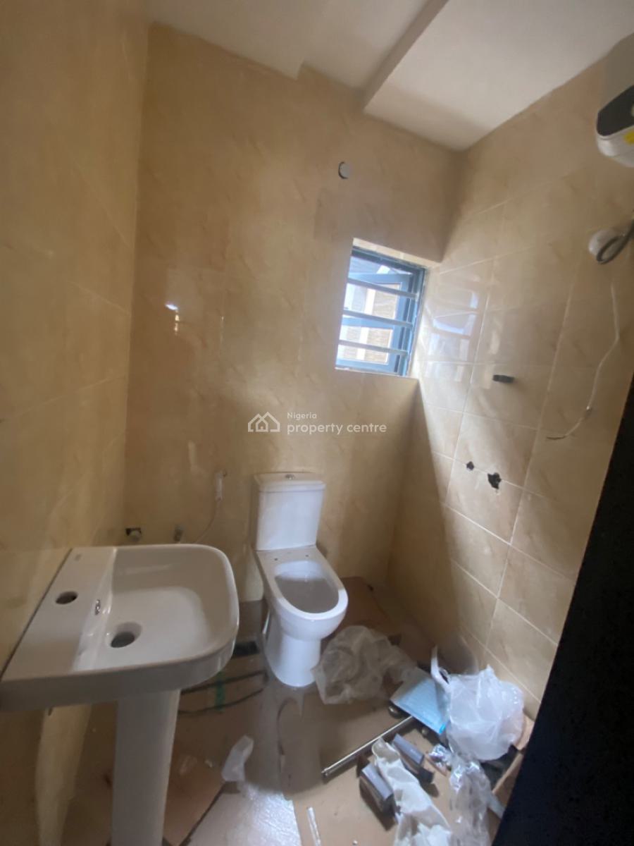 Brand New Luxury 1bedroom Flat, Ogbombo, in an Estate, Ajah, Lagos, Flat / Apartment for Rent