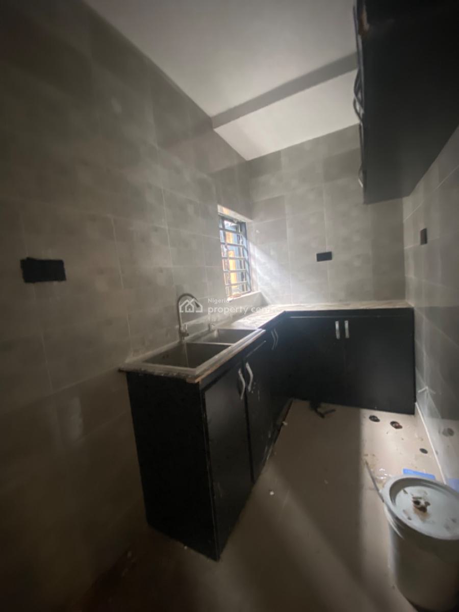 Brand New Luxury 1bedroom Flat, Ogbombo, in an Estate, Ajah, Lagos, Flat / Apartment for Rent