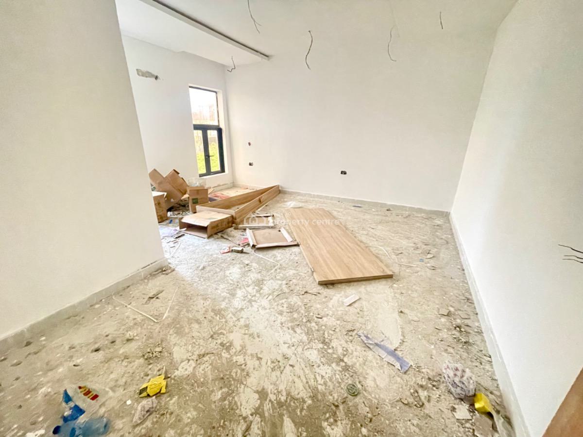 Brand New 2bedrooms +1bq Apartment Located at Lekki Phase 1, Lekki Phase 1, Lekki, Lagos, Flat / Apartment for Sale