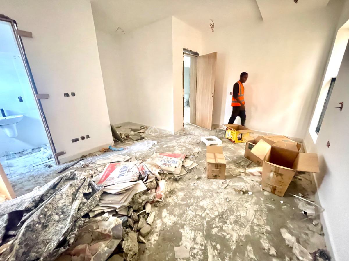 Brand New 2bedrooms +1bq Apartment Located at Lekki Phase 1, Lekki Phase 1, Lekki, Lagos, Flat / Apartment for Sale