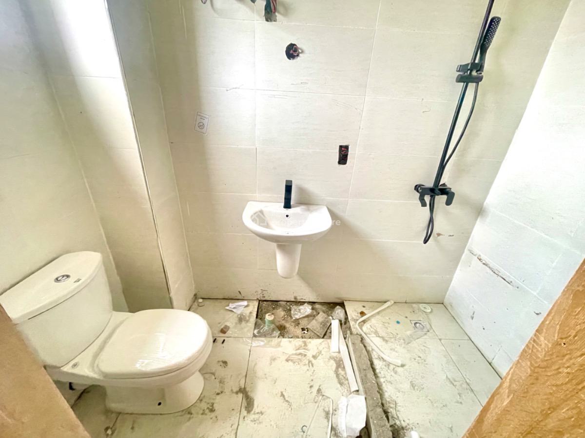 Brand New 2bedrooms +1bq Apartment Located at Lekki Phase 1, Lekki Phase 1, Lekki, Lagos, Flat / Apartment for Sale