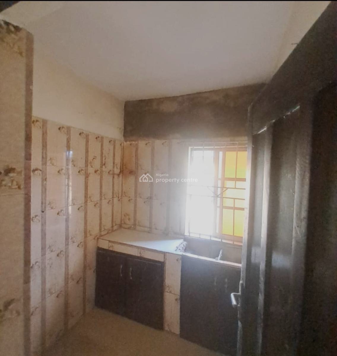 a Neatly Used Miniflat,upstairs, Personal Stairs , Self Prepaid Metre, Magodo Shangisha, Magodo, Lagos, Mini Flat (room and Parlour) for Rent