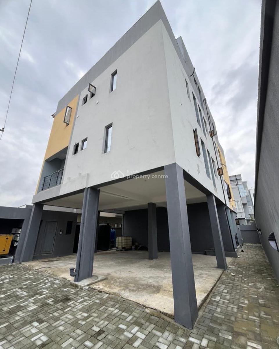 Lovely 2 Bedroom Apartment, Ologolo, Ologolo, Lekki, Lagos, Block of Flats for Sale