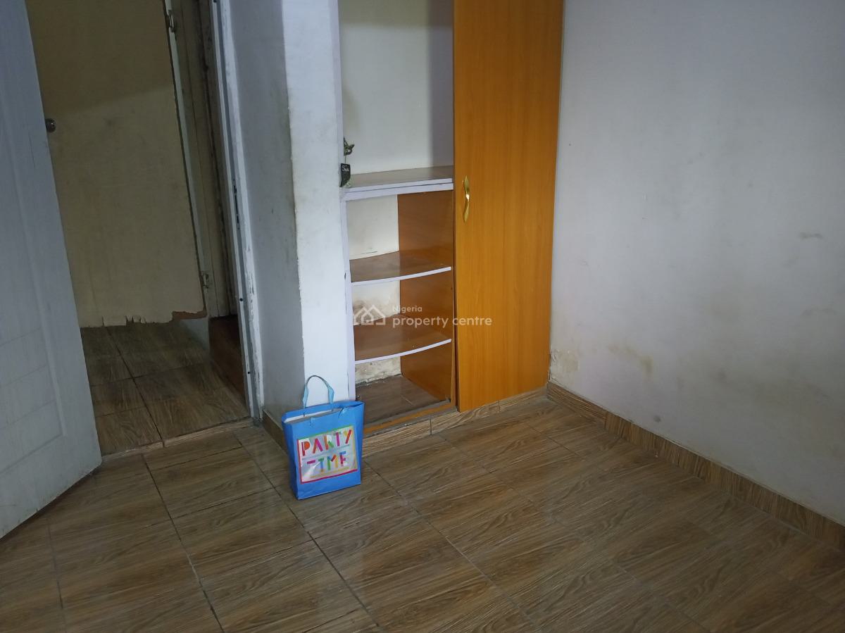 a Nice Room in a Shared Apartment, Abraham Adasanya Estate, Ajiwe, Ajah, Lagos, Self Contain (single Rooms) for Rent
