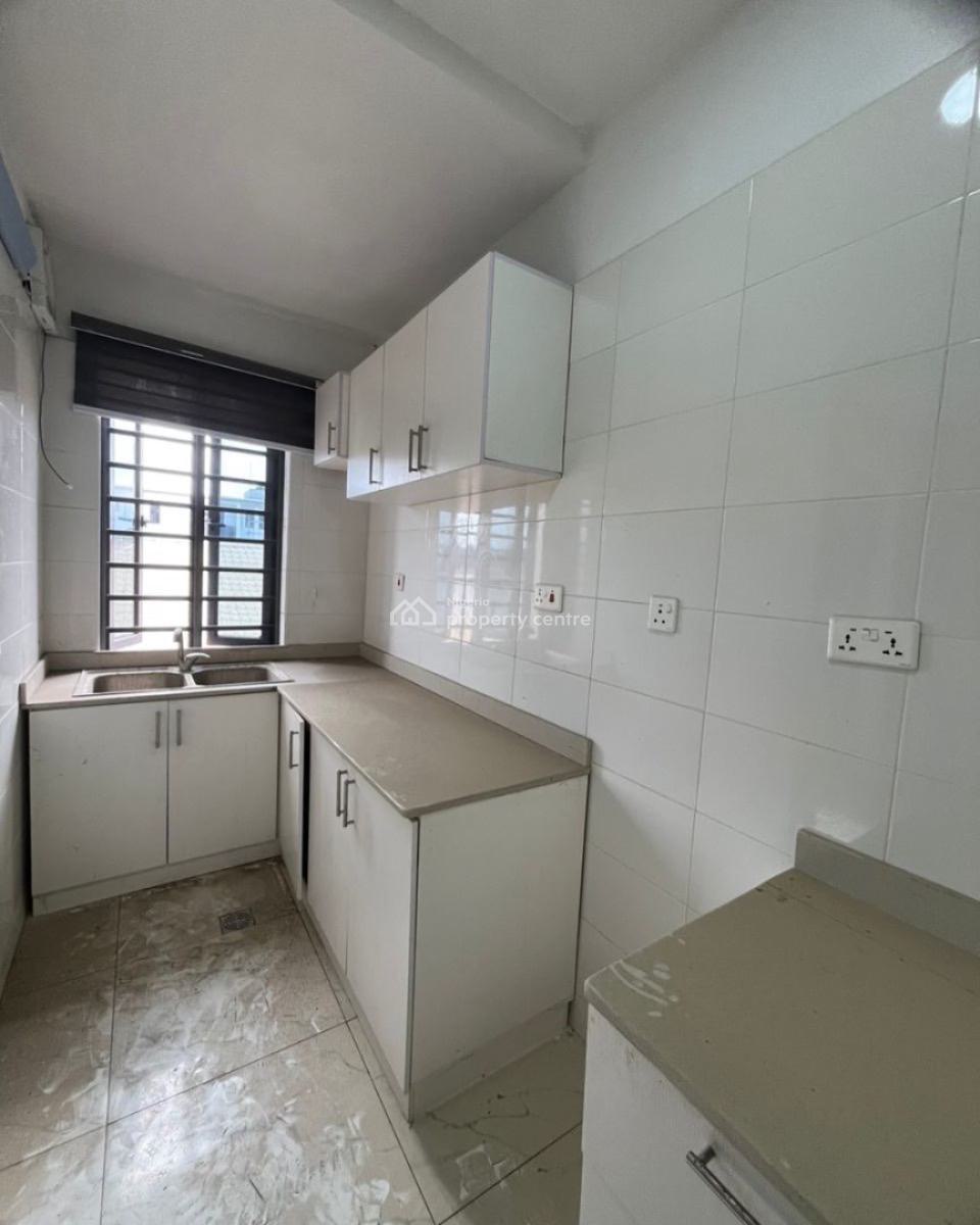 Lovely 2 Bedroom Apartment, Ologolo, Ologolo, Lekki, Lagos, Block of Flats for Sale