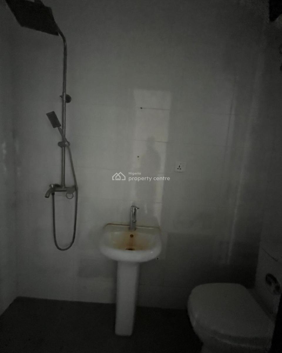Lovely 2 Bedroom Apartment, Ologolo, Ologolo, Lekki, Lagos, Block of Flats for Sale