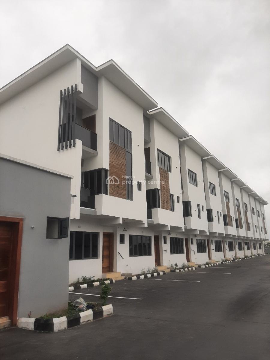 4 Bedroom En-suite New Townhouse with Fully Fitted Kitchen, Cooker, He, Lekki Phase 1, Lekki, Lagos, Terraced Duplex for Rent