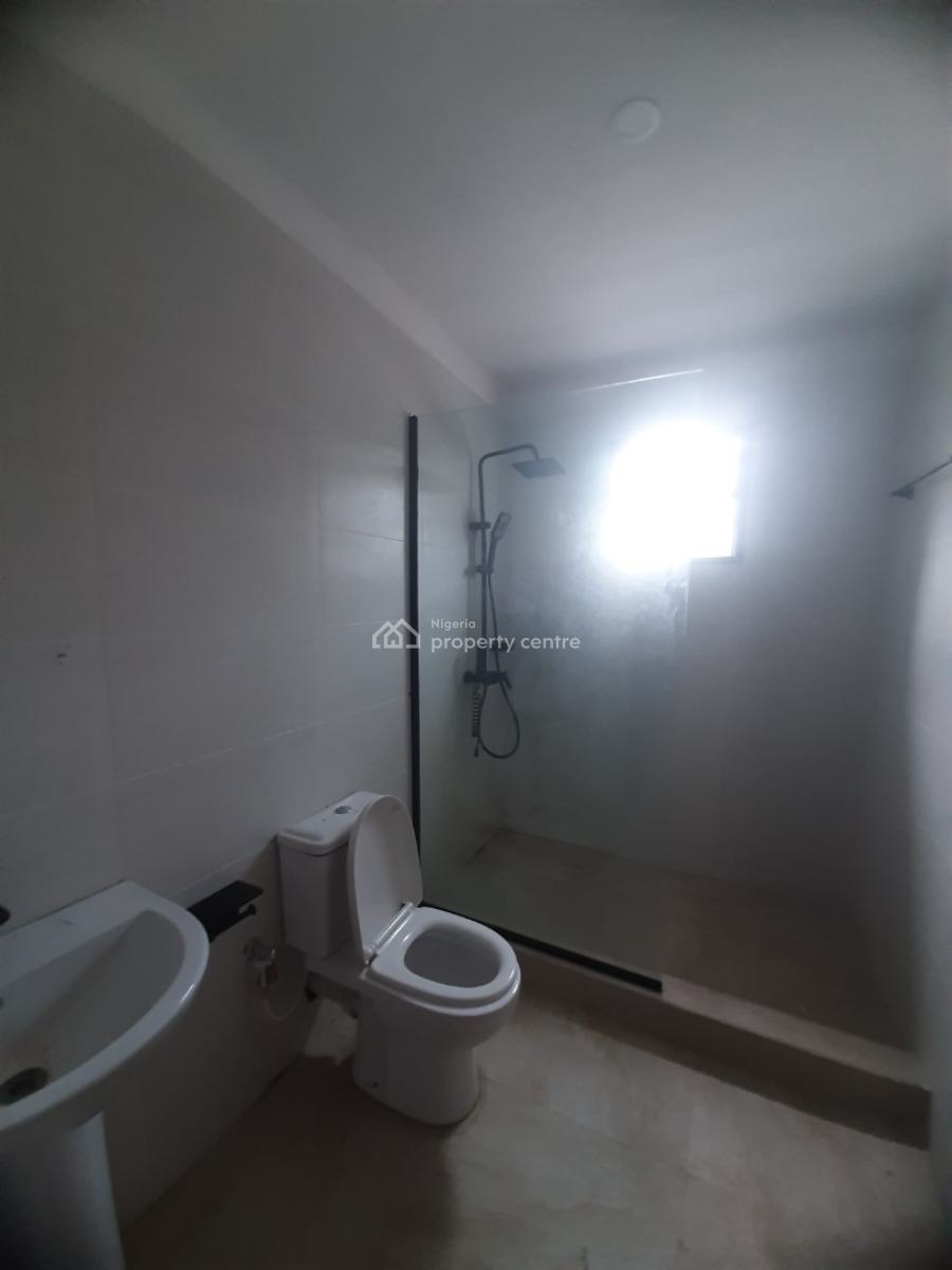 4 Bedroom En-suite New Townhouse with Fully Fitted Kitchen, Cooker, He, Lekki Phase 1, Lekki, Lagos, Terraced Duplex for Rent