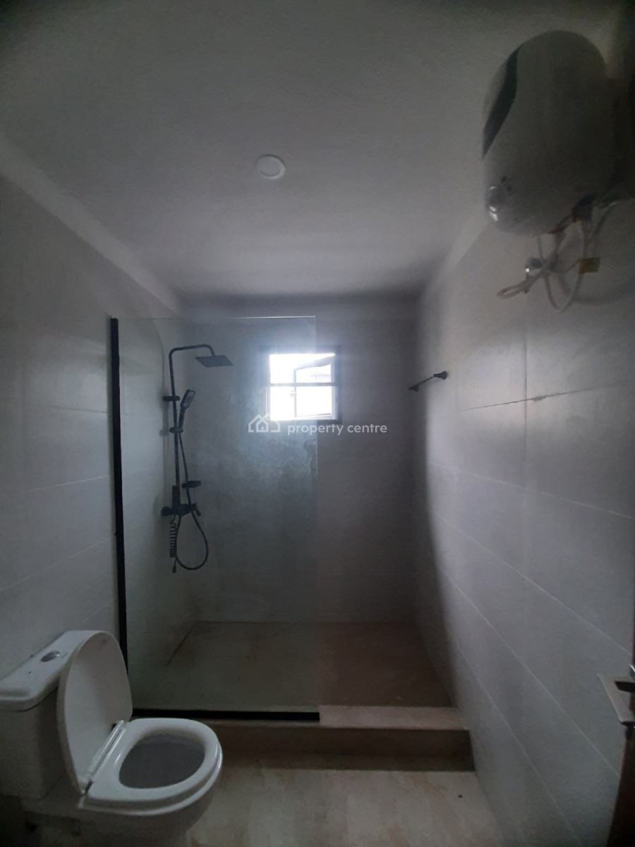 4 Bedroom En-suite New Townhouse with Fully Fitted Kitchen, Cooker, He, Lekki Phase 1, Lekki, Lagos, Terraced Duplex for Rent