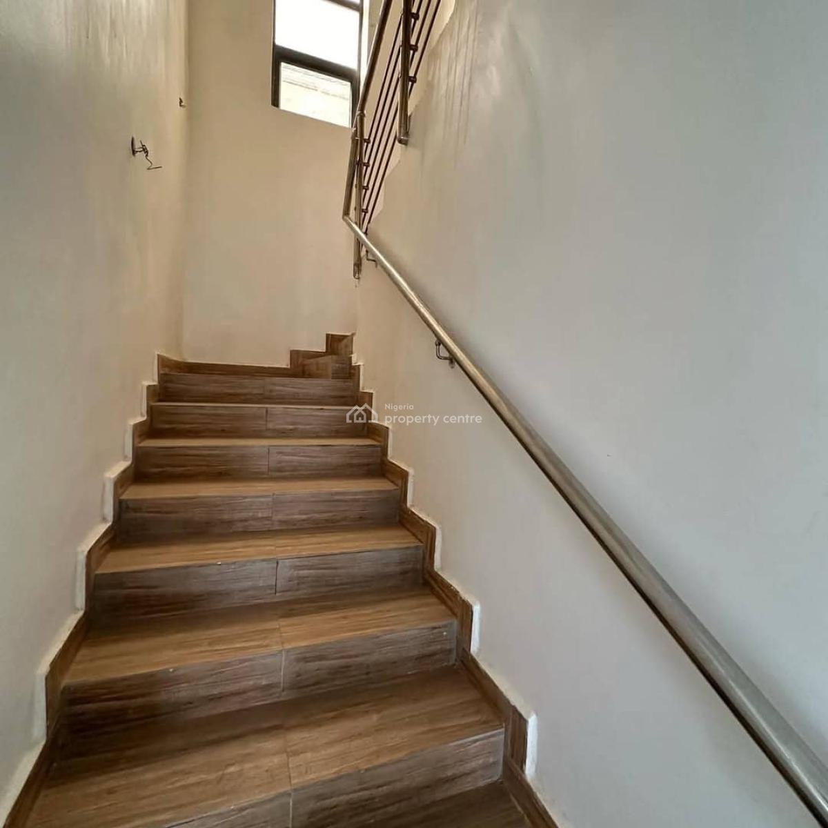 5 Bedroom Fully Detached Duplex with 1 Bedroom Apartment Gwarinpa, Gwarinpa, Abuja, Detached Duplex for Sale