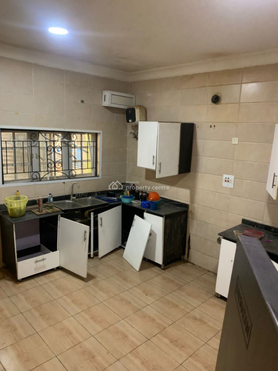 Lovely 4 Bedrooms Semi Detached with a Bq, Chevron, Lekki, Lagos, House for Rent